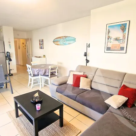 012 Grand T3 Avec Clim, Garage, Piscine, Wifi Apartamento *