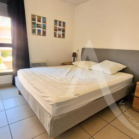 Apartamento 012 Grand T3 Avec Clim, Garage, Piscine, Wifi *