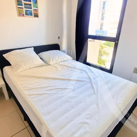 012 Grand T3 Avec Clim, Garage, Piscine, Wifi * Sète