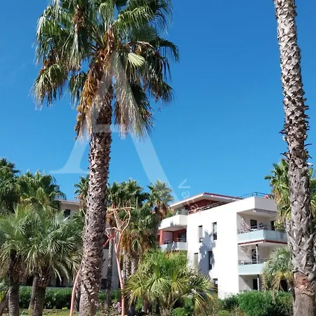 012 Grand T3 Avec Clim, Garage, Piscine, Wifi Sète